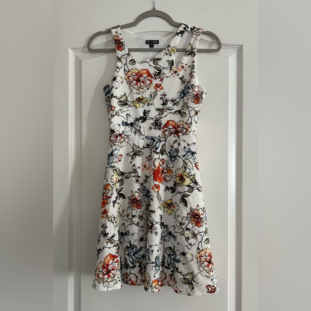 Ava & Yelly White with floral  skater dress size 14
